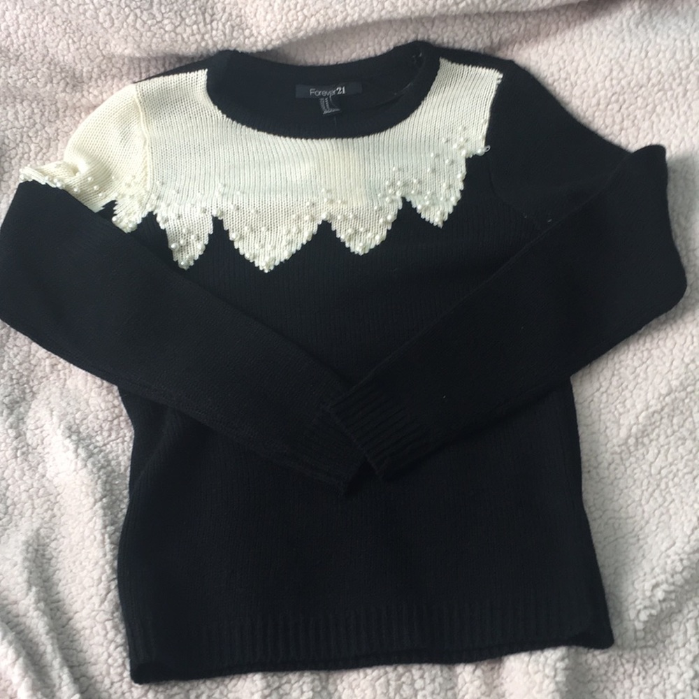 Black and white pearl sweater